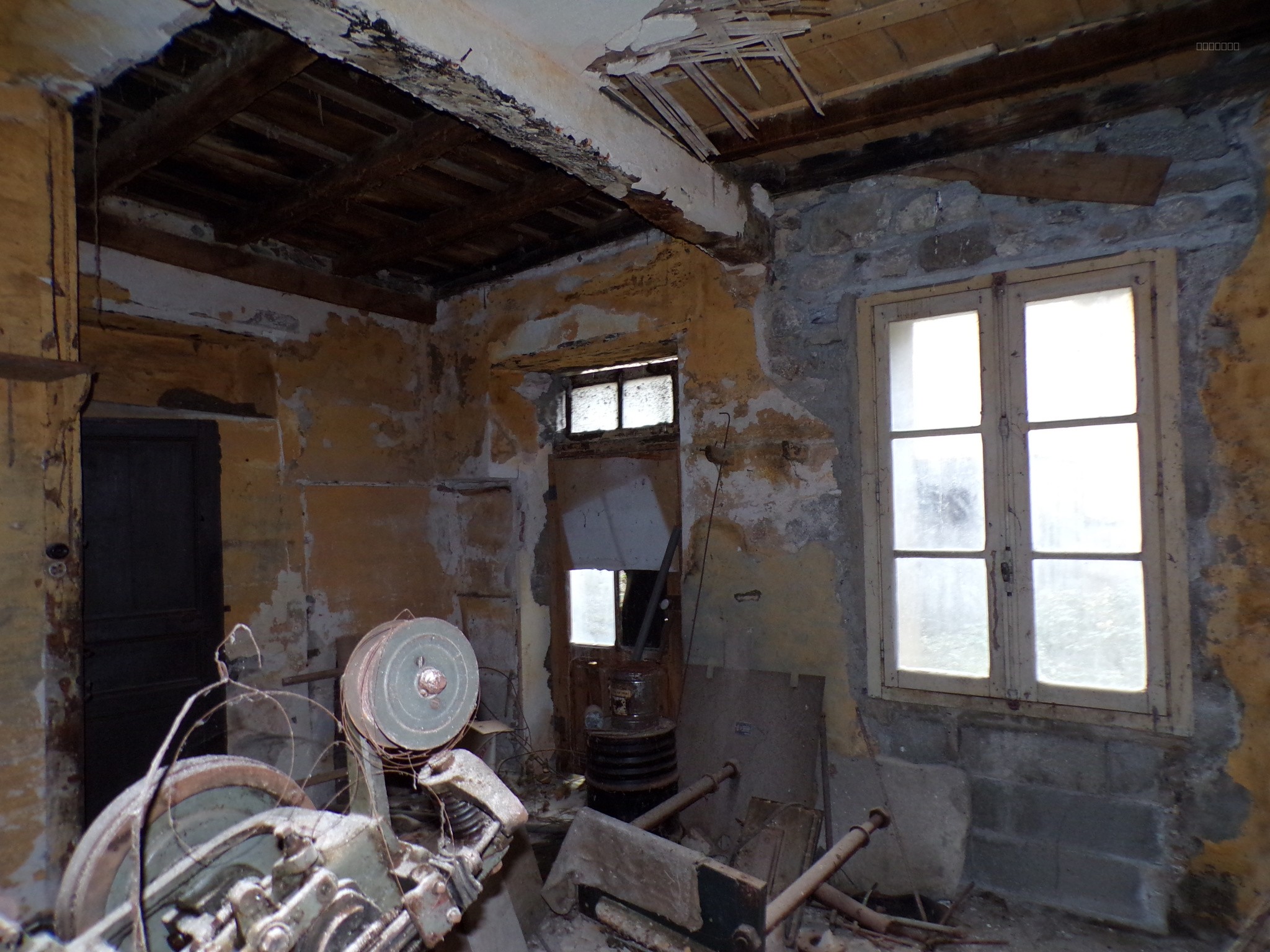 LE TECH — photo 13