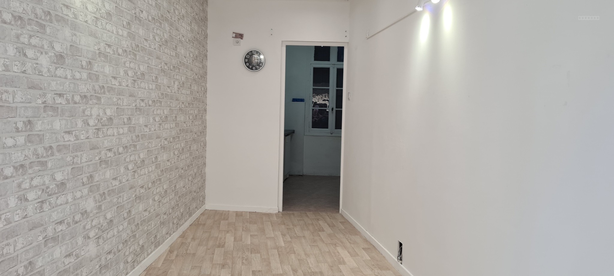 LOCAL COMMERCIAL A LOUER A AMELIE LES BAINS — photo 7
