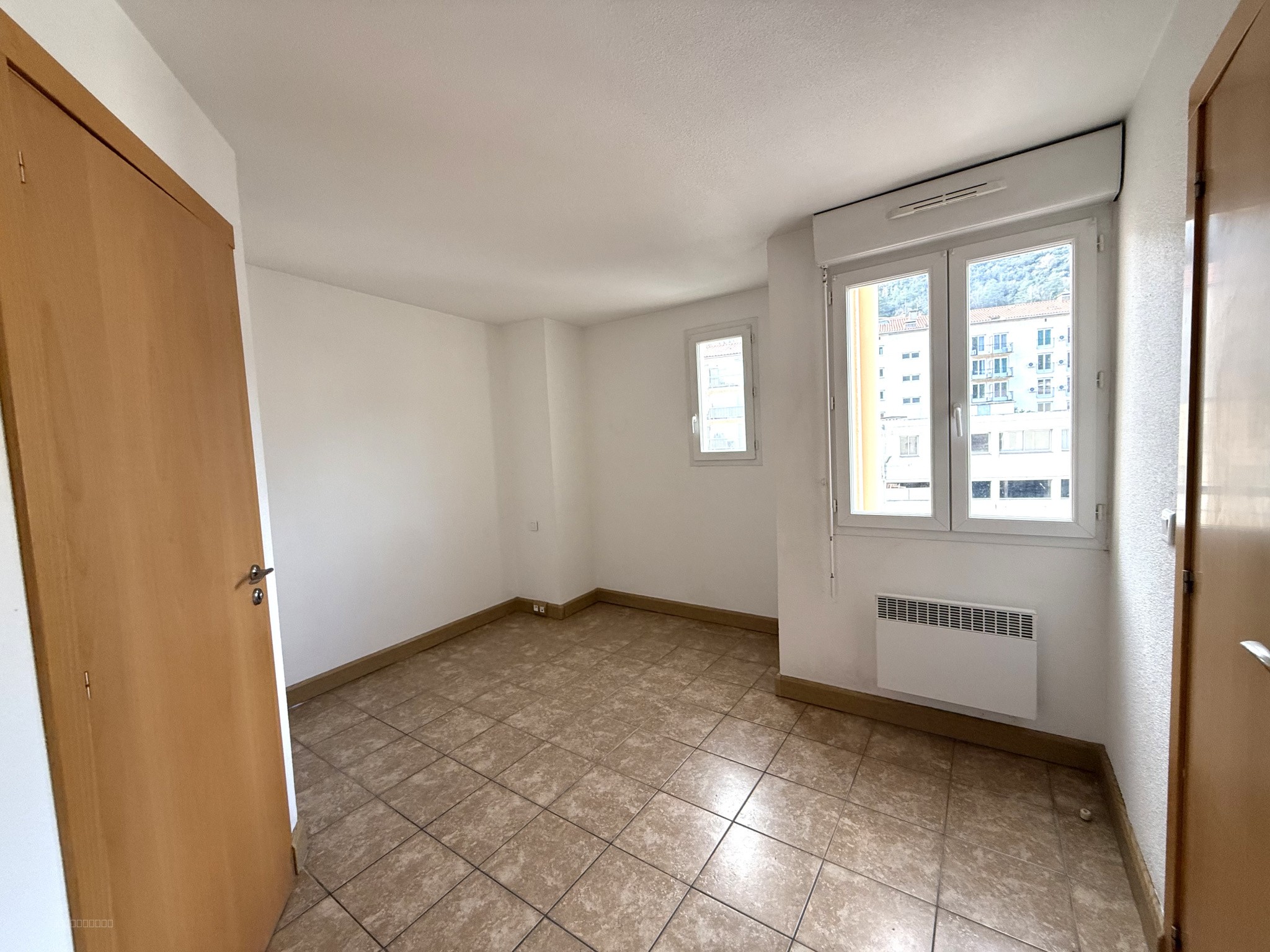 Appartement F2 - AMELIE LES BAINS — photo 2