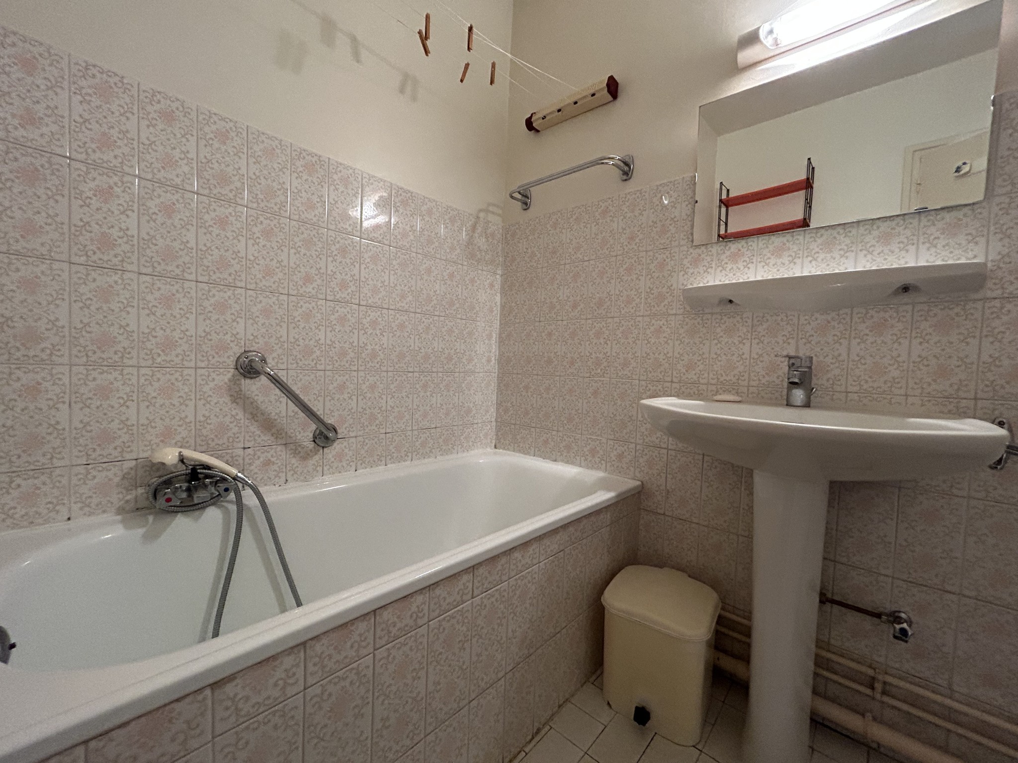 STATION THERMALE - APPARTEMENT PLEIN SUD — photo 6