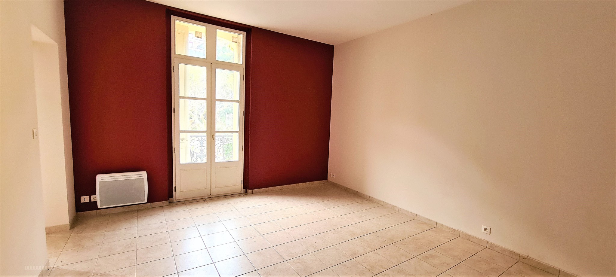 A LOUER APPARTEMENT DE TYPE T2, AU 2IEME ETAGE A AMELIE-LES-BAINS — photo 2