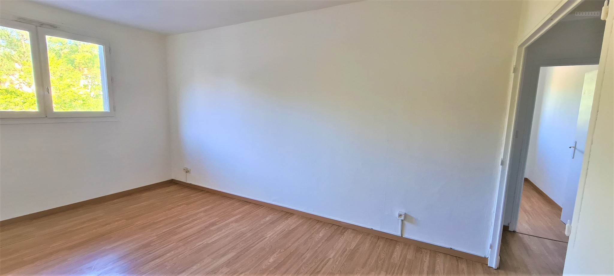 Amélie-Les-Bains-Palalda : appartement T3 avec cave et garage — photo 3