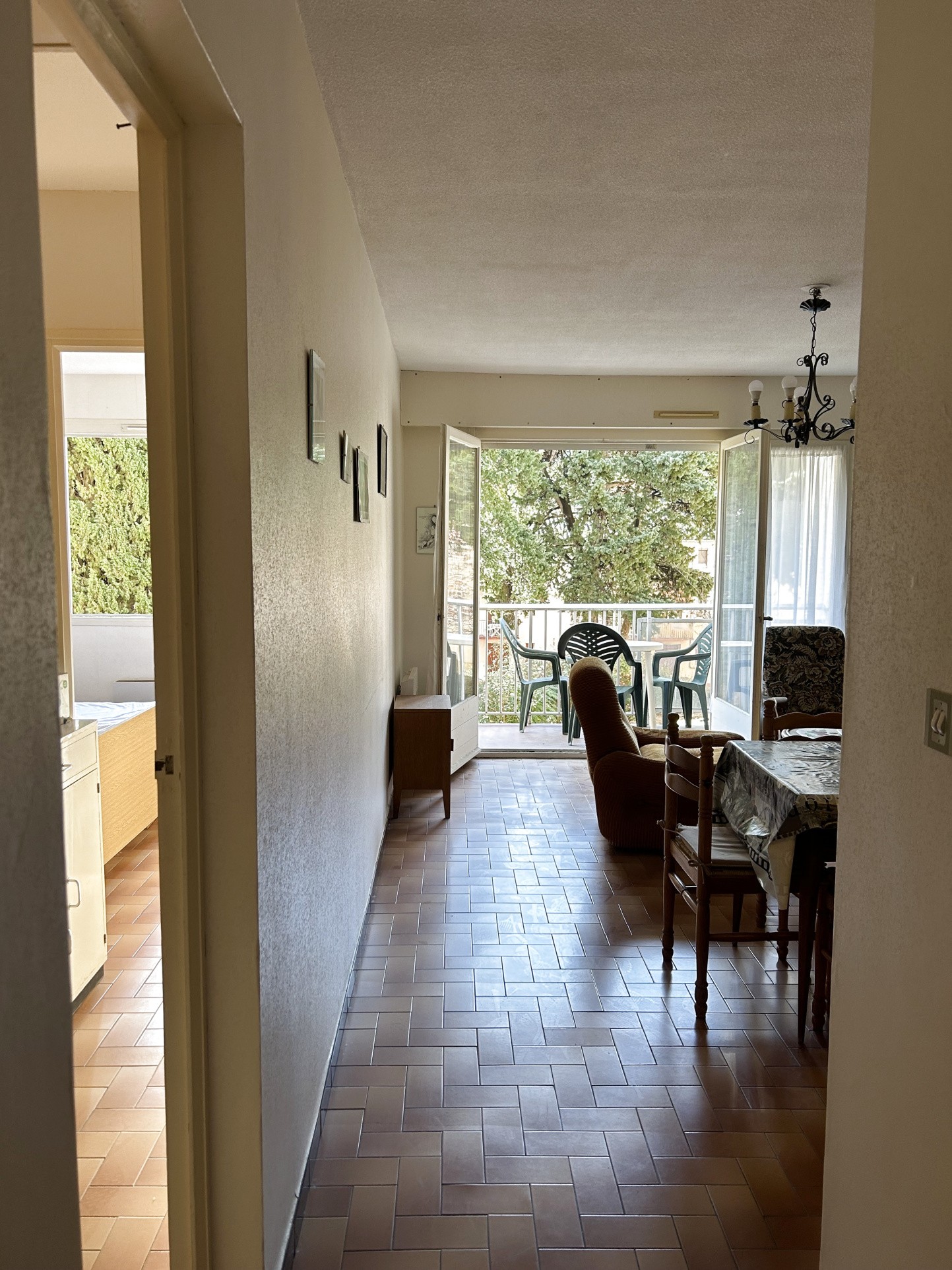 STATION THERMALE - APPARTEMENT PLEIN SUD — photo 3