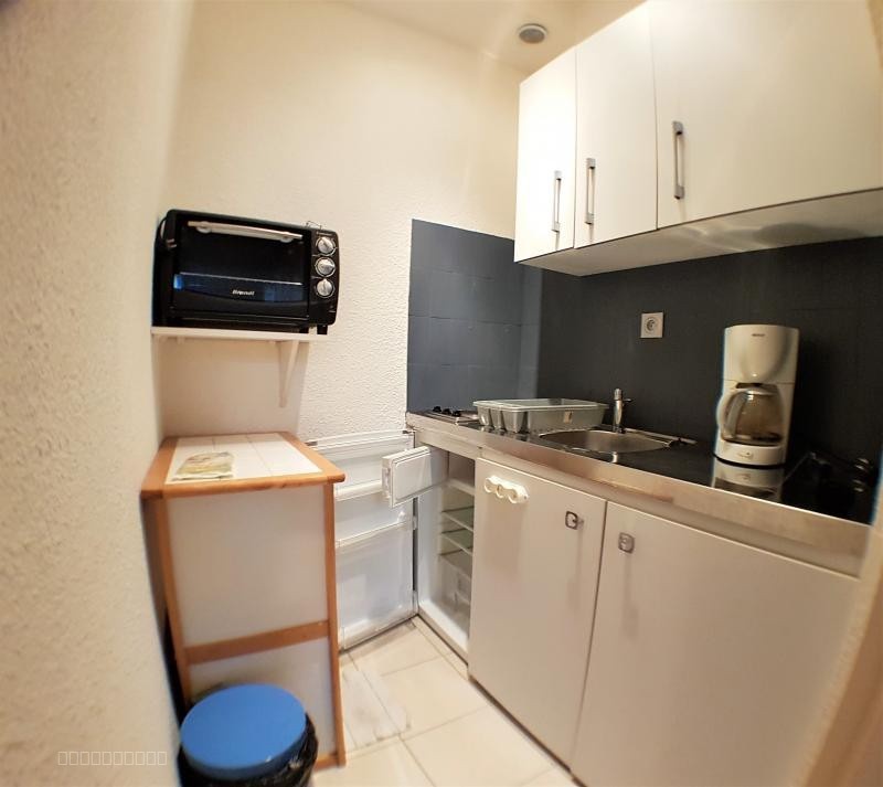 A LOUER - A CERET - STUDIO MEUBLE EN CENTRE-VILLE~ — photo 2