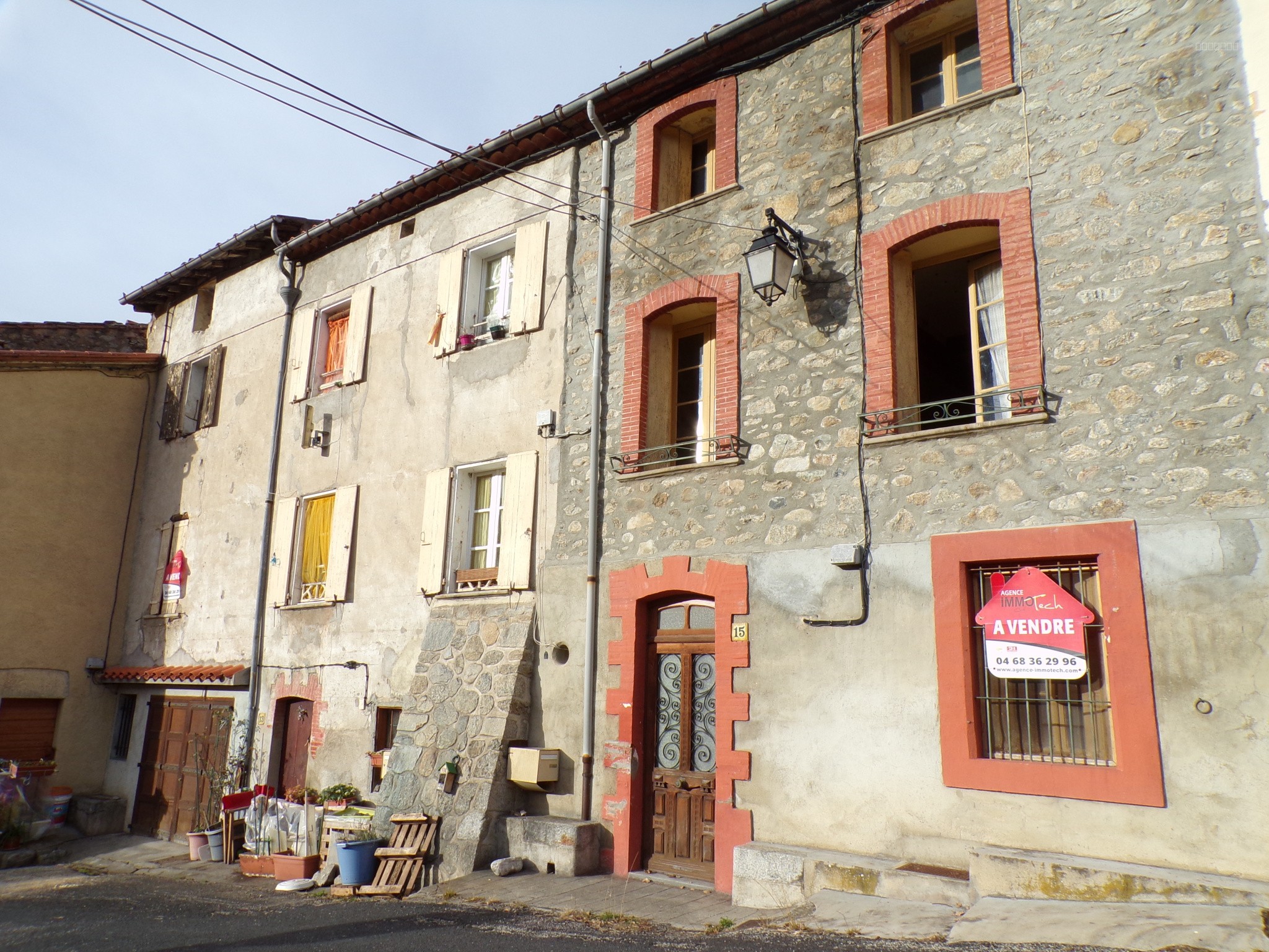 LE TECH — photo 1