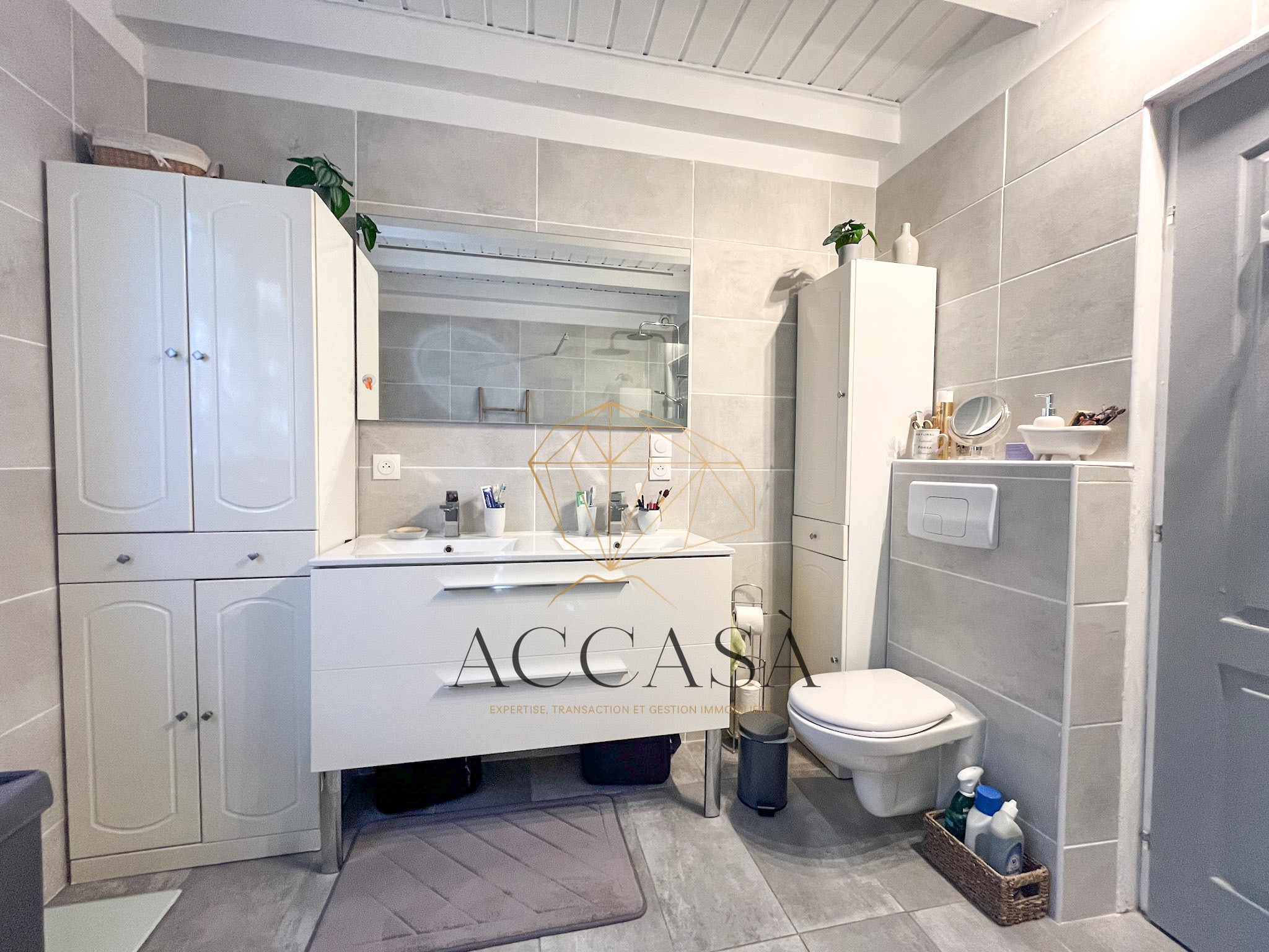 Propriété avec deux maisons à vendre à Figari sur un terrain arboré, proche plages et aéroport — photo 17