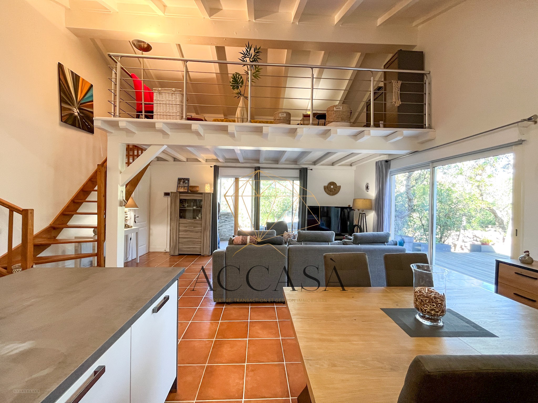 Propriété avec deux maisons à vendre à Figari sur un terrain arboré, proche plages et aéroport — photo 6