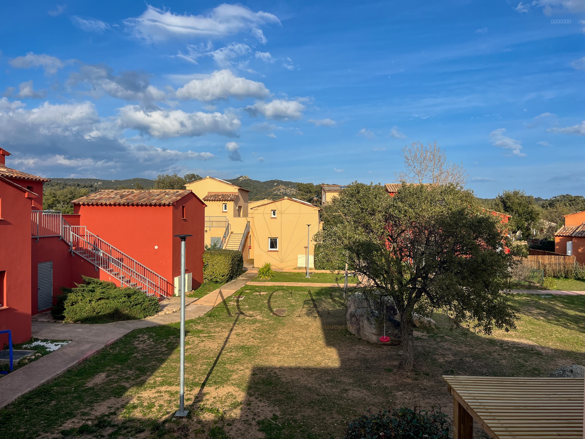 Appartement à vendre à Lecci, 16 m², 2 pièces – photo 1 sur 11