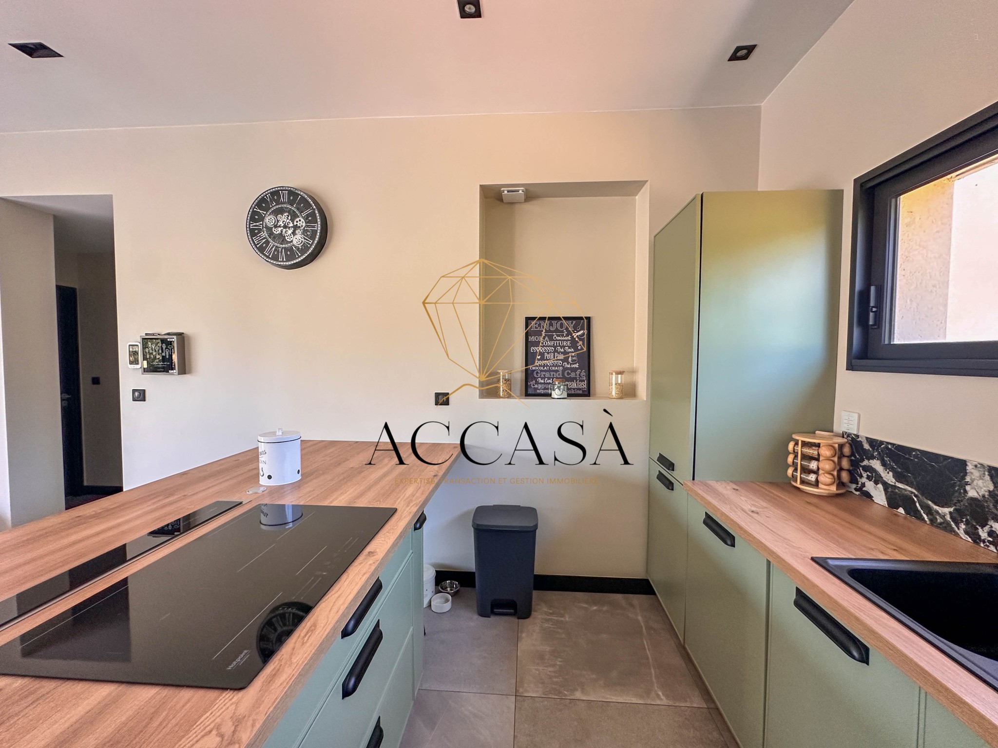 Villa à vendre à Lecci, 18,71 m², 5 pièces – photo 3 sur 20