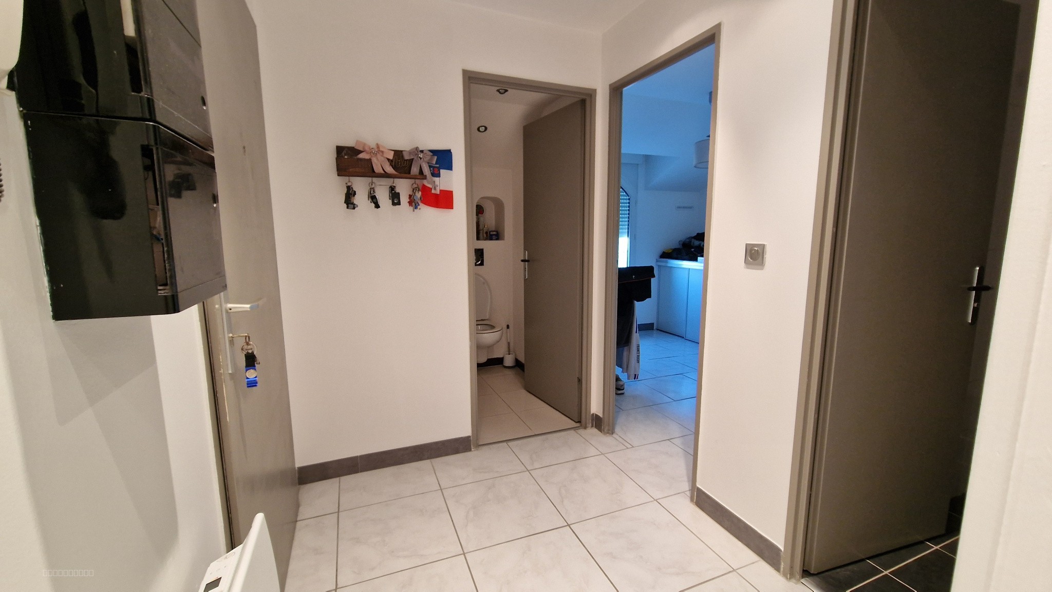 A LOUVRES,  APPARTEMENT de 3 PIECES — photo 8
