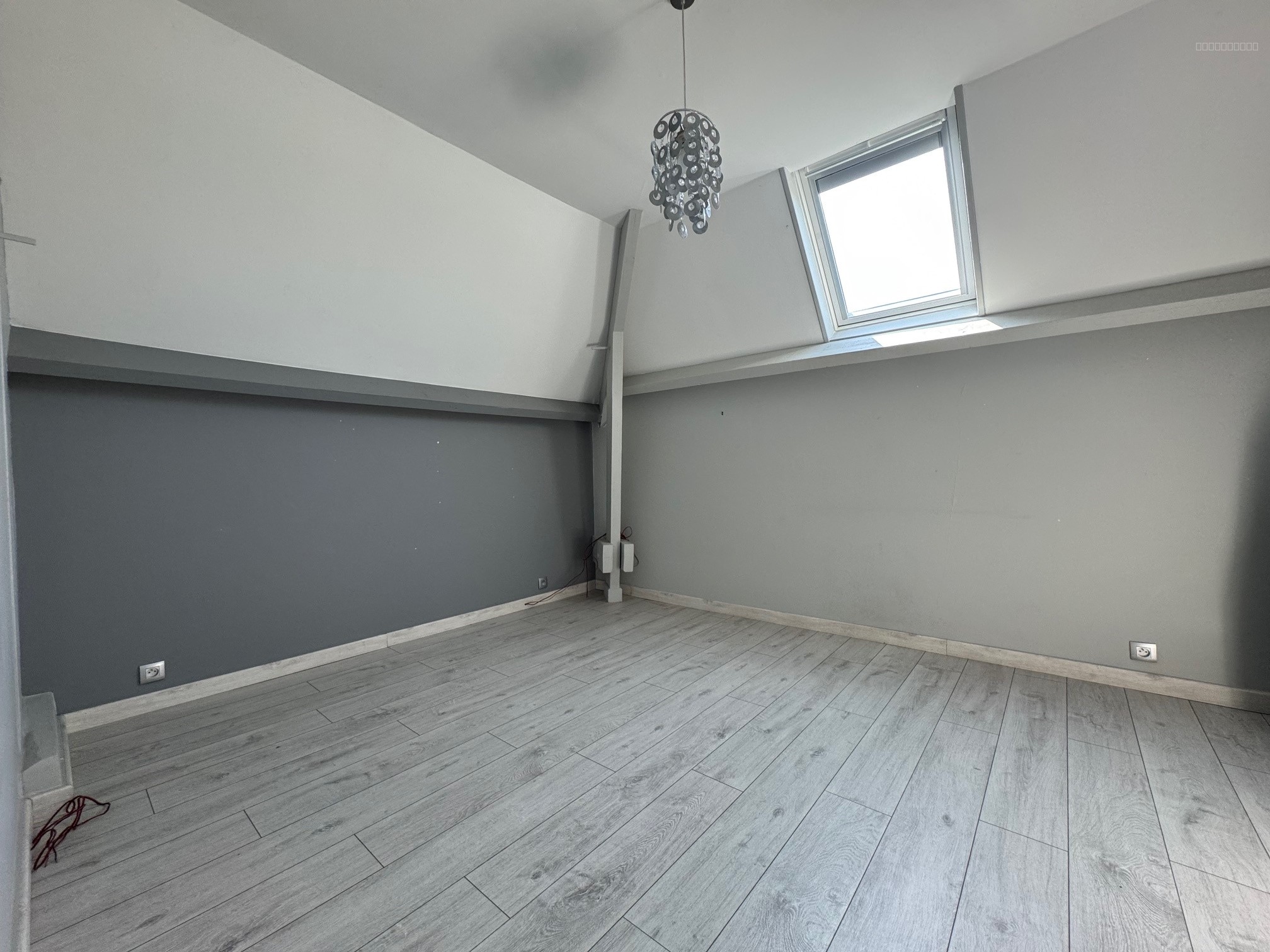 LA CHAPELLE EN SERVAL, grande Maison familiale individuelle de 8 pièces de 220 m2 habitable sur sous sol total — photo 13