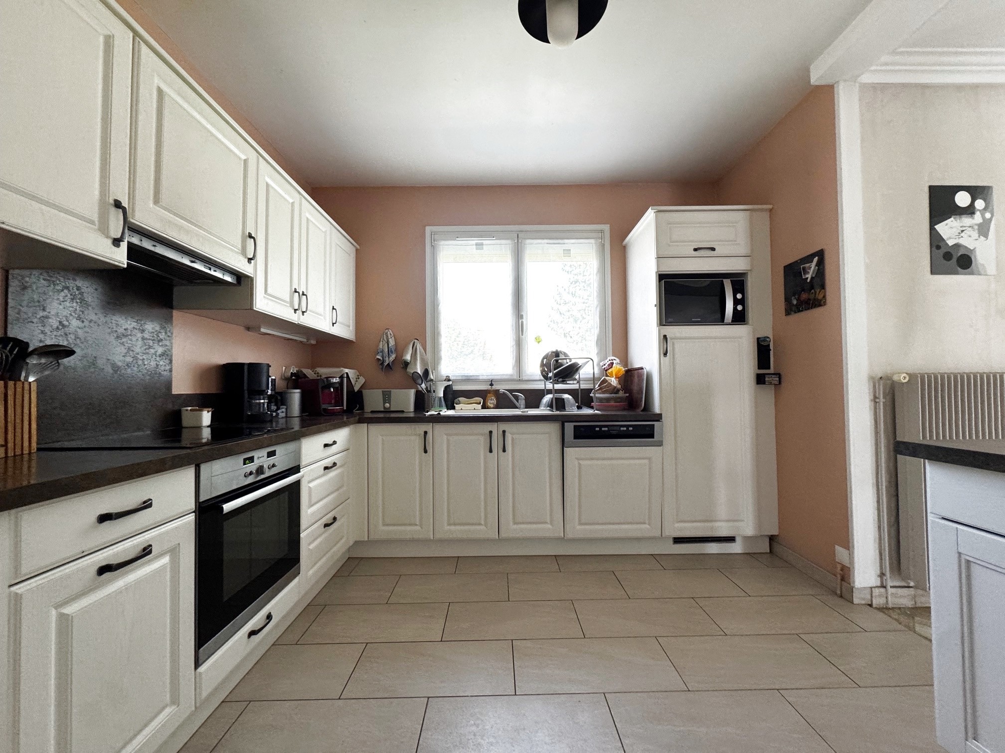 LA CHAPELLE EN SERVAL, grande Maison familiale individuelle de 8 pièces de 220 m2 habitable sur sous sol total — photo 7