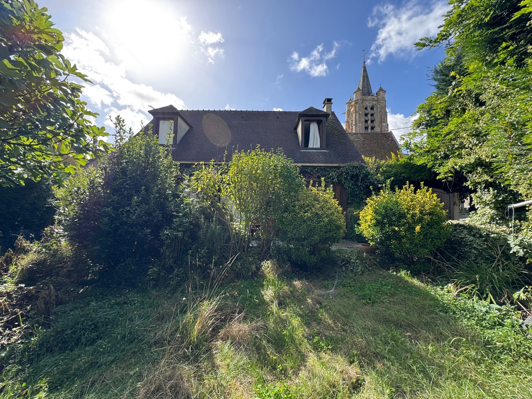 SURVILLIERS, Maison individuelle sur cave total, garage  et jardin — photo 10