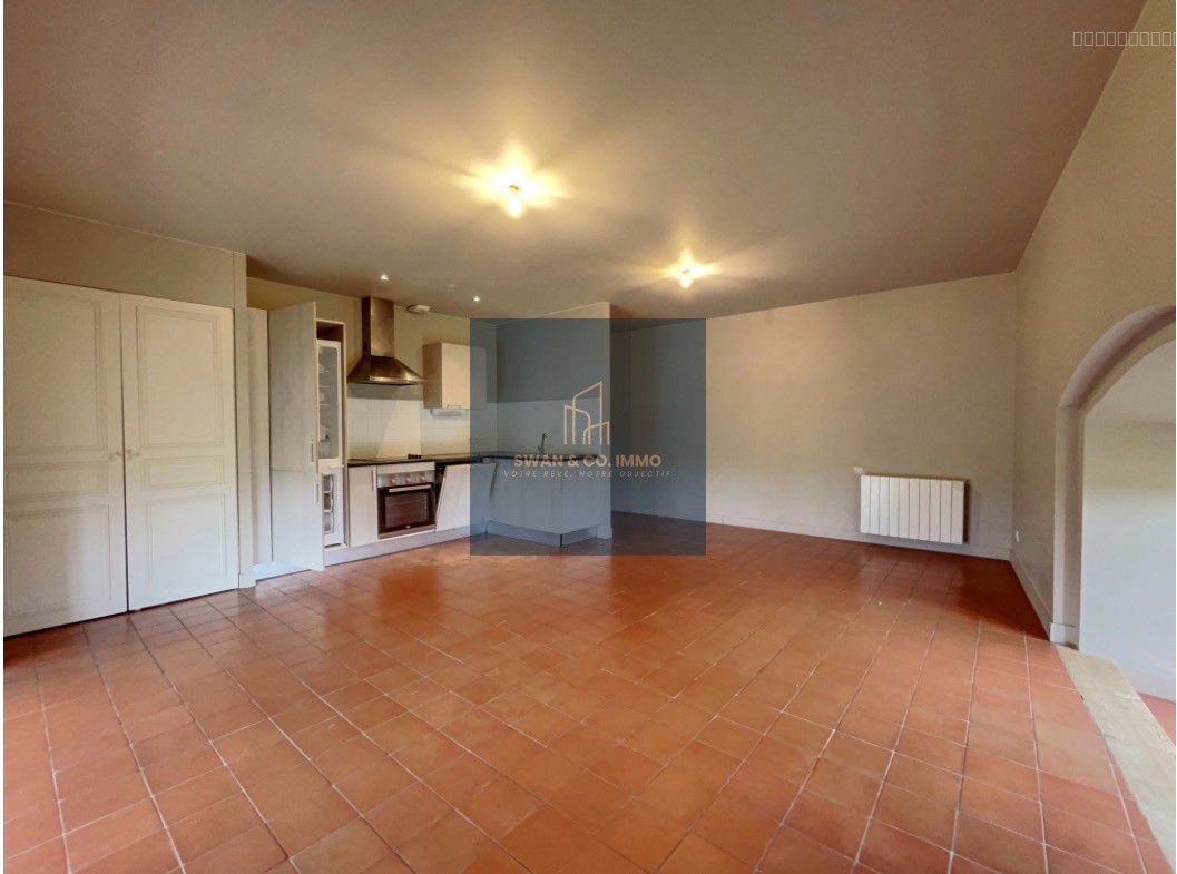 Un appartement d’exception triplex en rez-de-chaussée dans un domaine avec places de parking et terrasse — photo 3