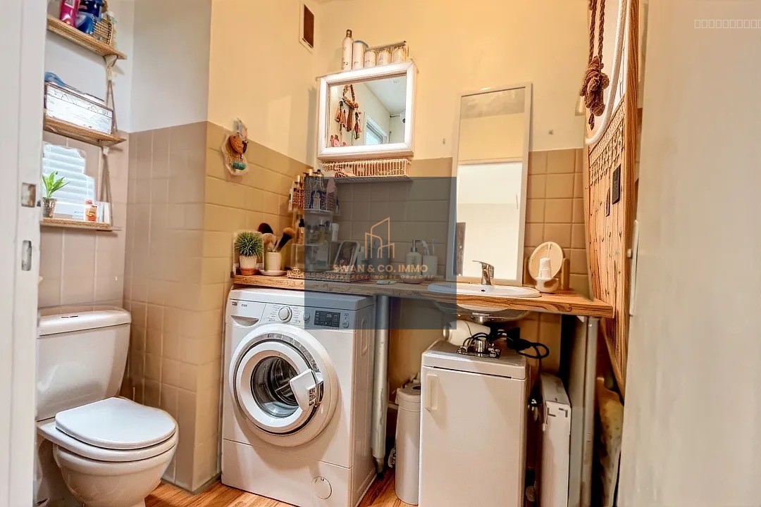 Studio de charme avec balcon   Bordeaux Caudéran proche rue Judaique — photo 15