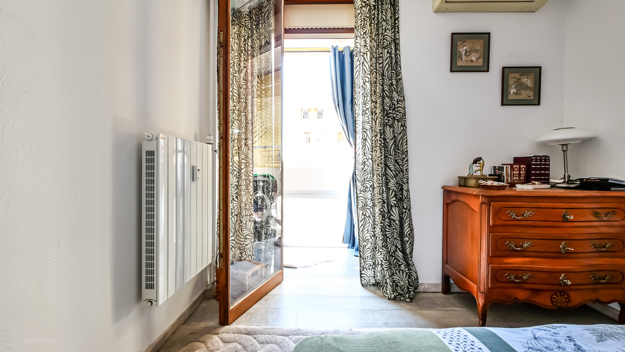 Proche place Clemenceau - T3 57 m2 - Parking - cave - Ascenseur — photo 10
