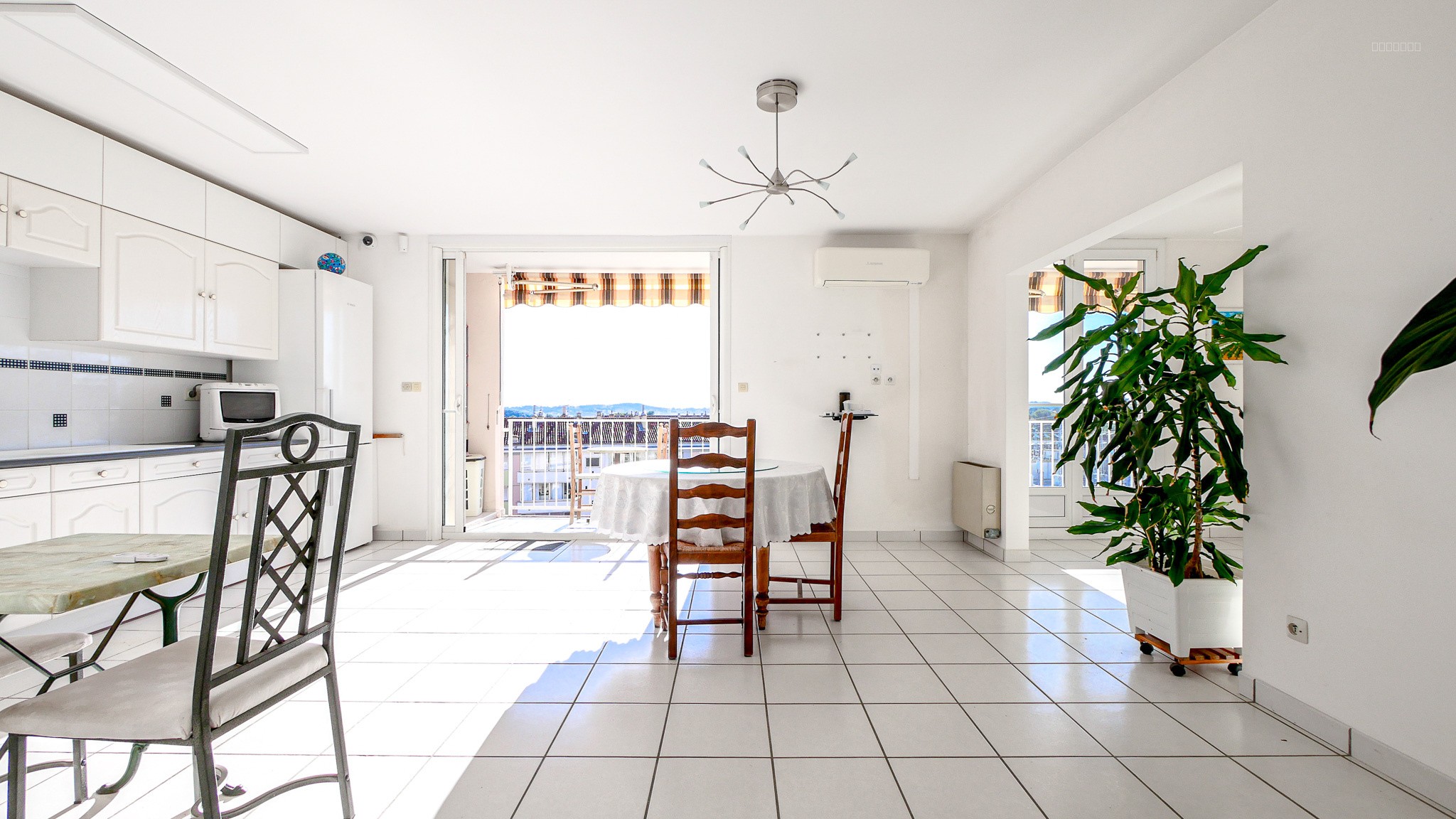 Appartement à vendre à Toulon, 75 m², 4 pièces – photo 1 sur 11