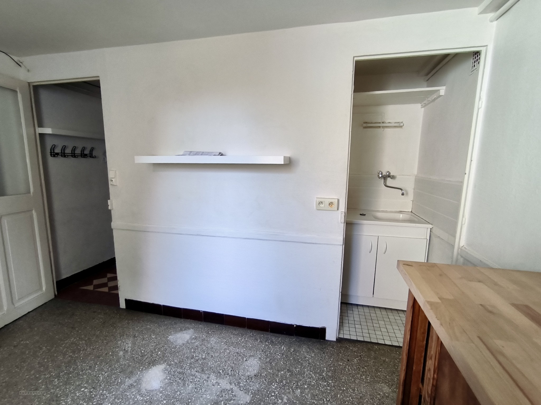 Nantes Saint-Jacques. Maison  avec cour bien exposée. 133 000 € FAI — photo 4