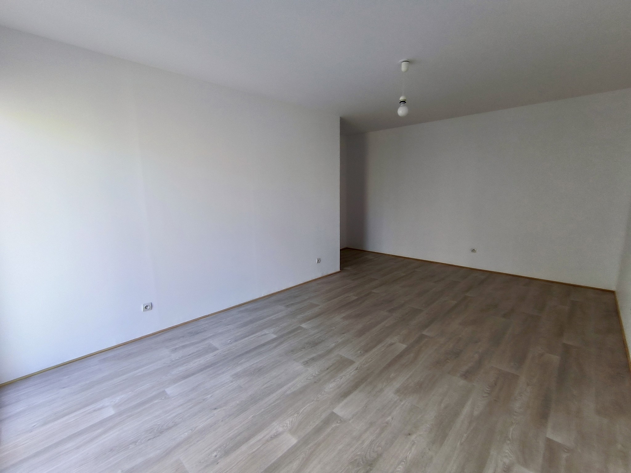 Exclusivité. Ile de Nantes. T2 avec stationnement au calme. 183 400 € FAI — photo 8