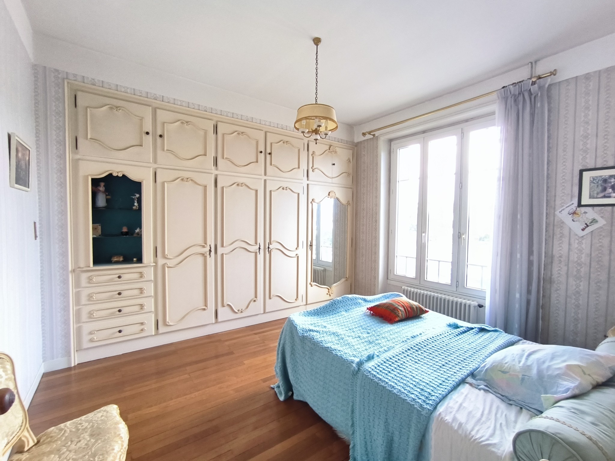 Maison à vendre à St sebastien sur loire, 414 m², 7 pièces – photo 3 sur 11