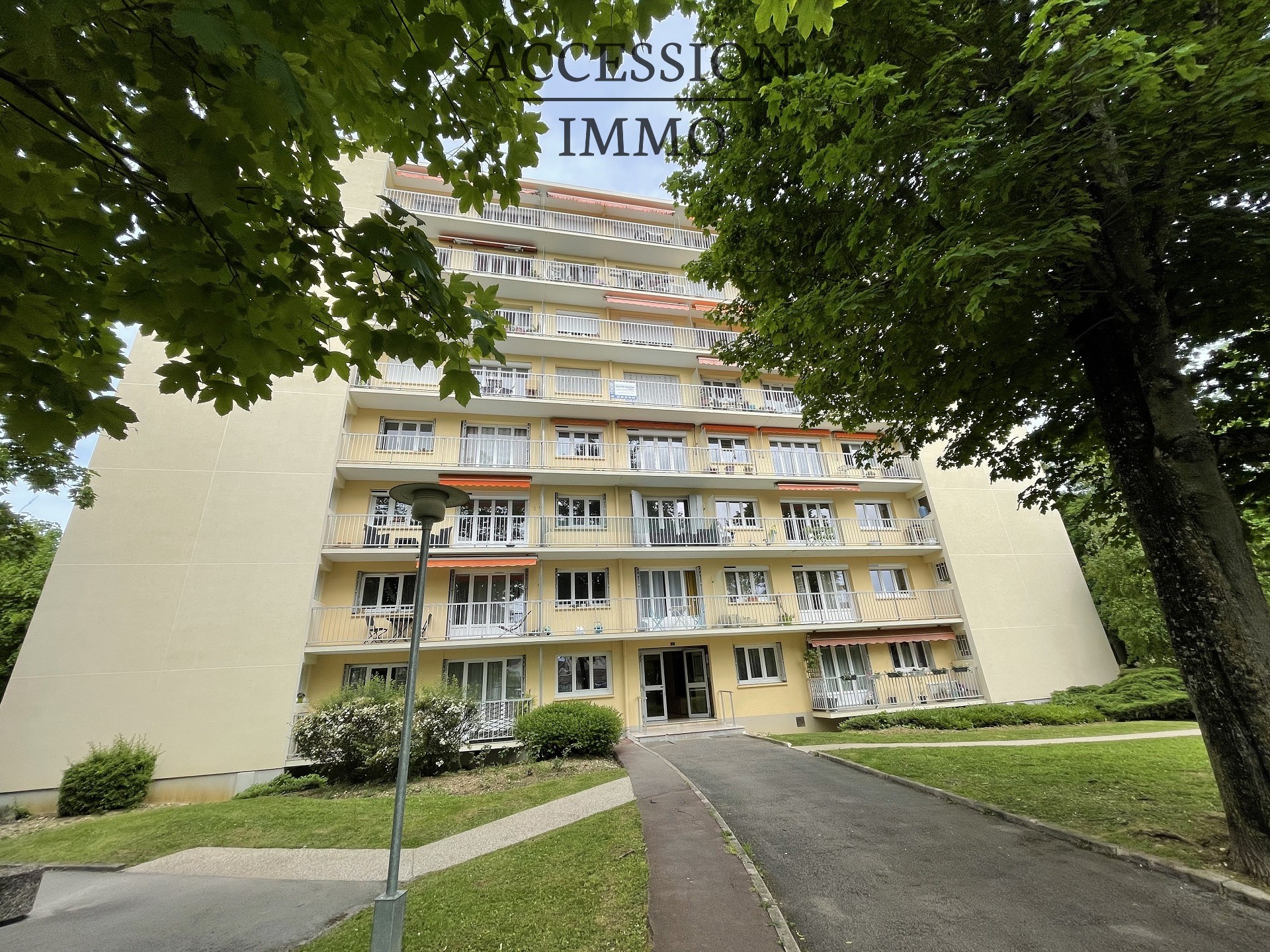 Appartement à vendre à Dijon, 35 m², 1 pièce – photo 1 sur 5