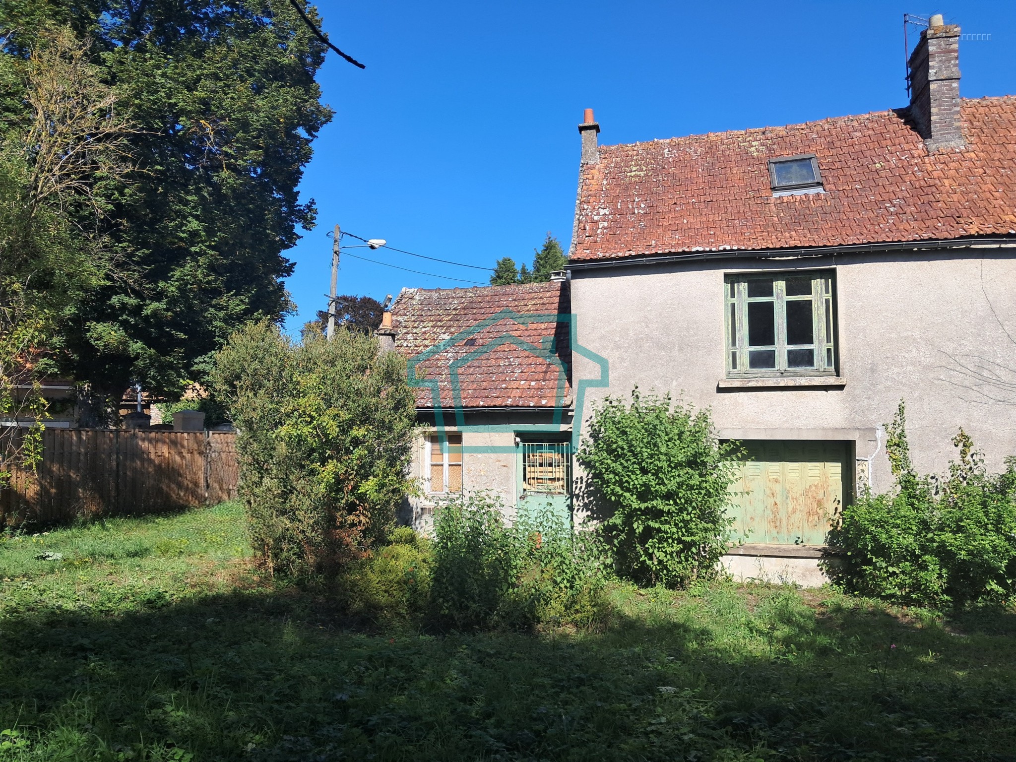 Maison à vendre à Montfort l amaury, 28 m², 3 pièces – photo 1 sur 7