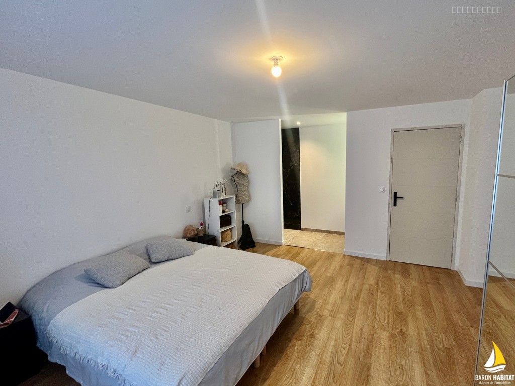 Maison contemporaine non-mitoyenne avec garage — photo 7