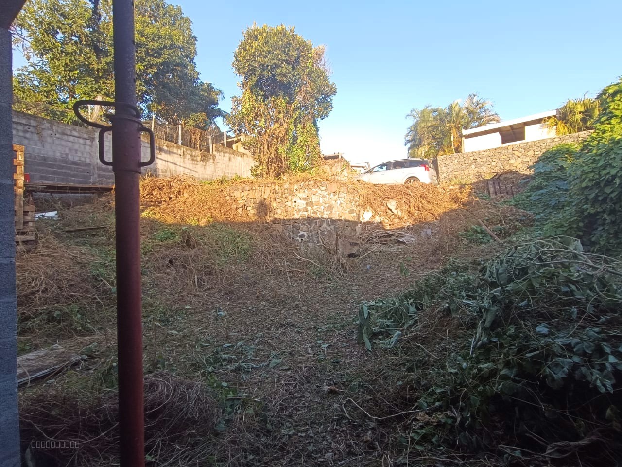 SAINT PIERRE / LES 400 - TERRAIN CONSTRUCTIBLE DE 356 m2 — photo 4