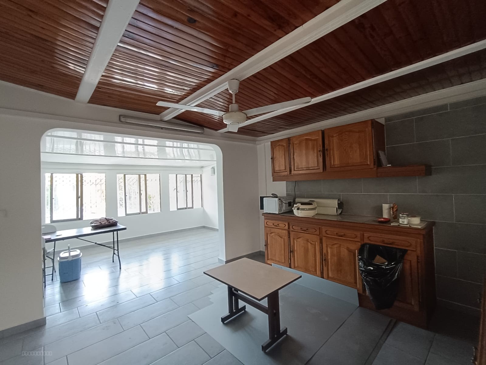 ENSEMBLE IMMOBILIER / ROUTE PASSANTE MANAPANY — photo 10