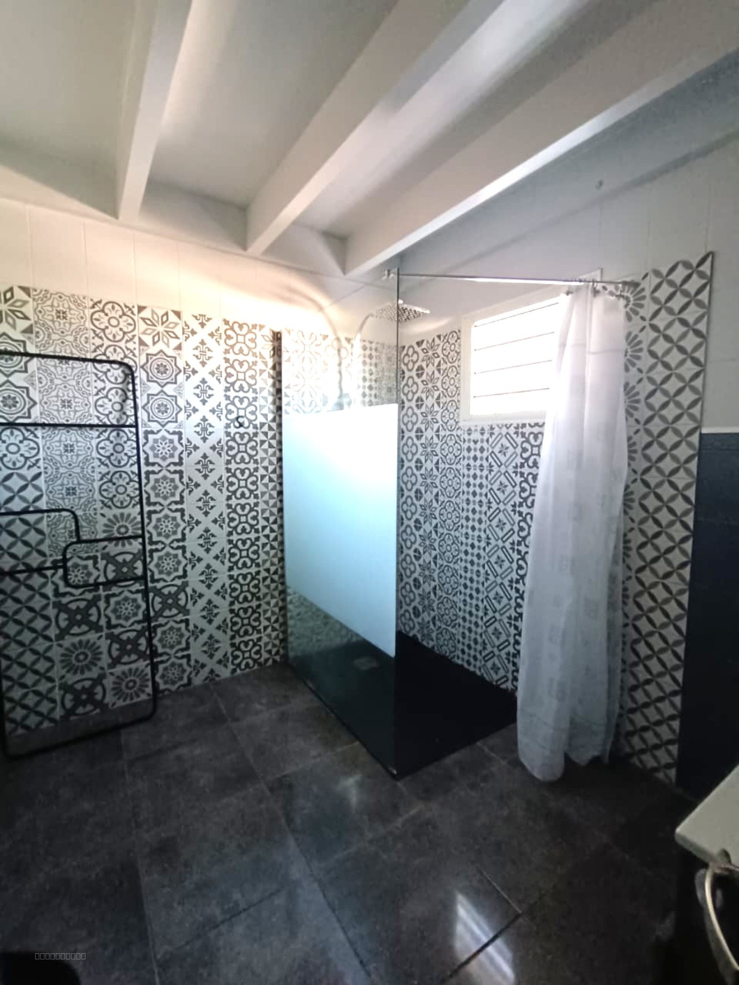 MAISON F3 EN R+1 MEUBLEE — photo 12