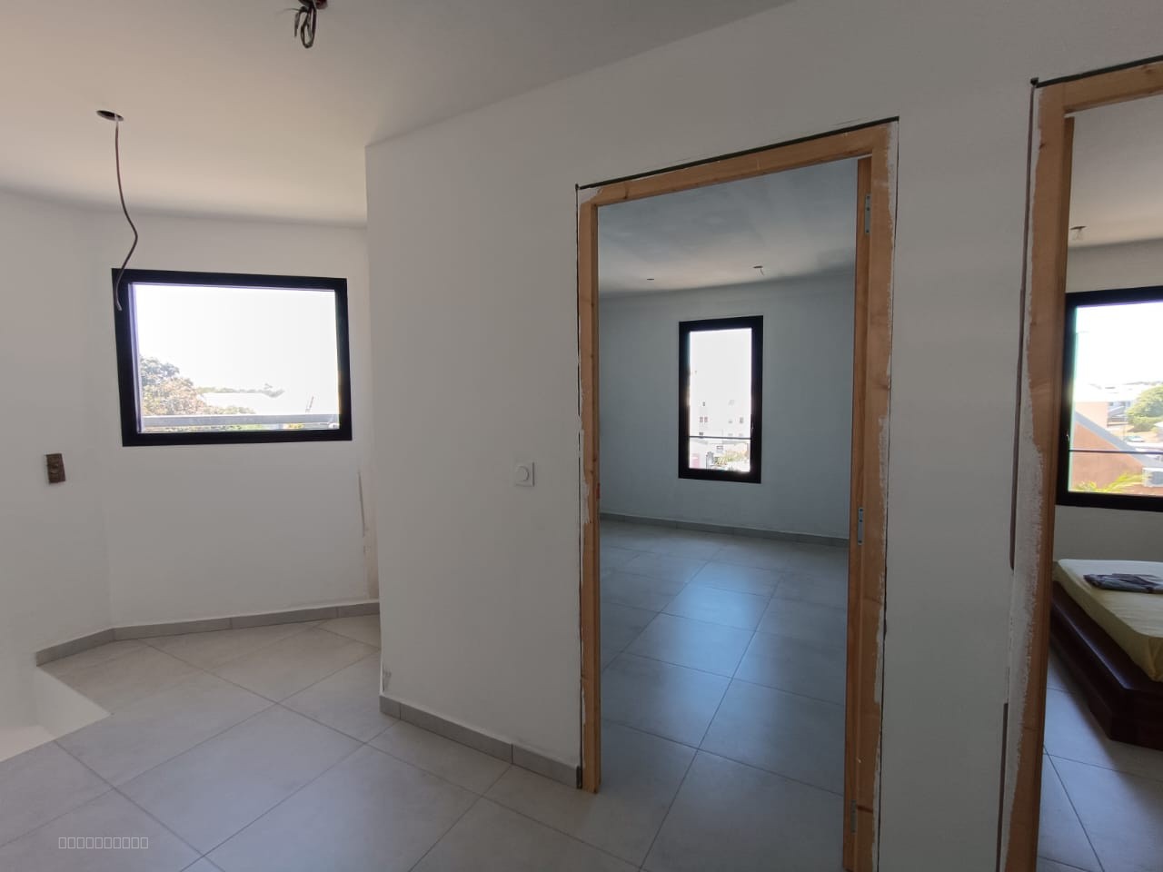 SAINT JOSEPH / VILLA F4 A TERMINER — photo 6