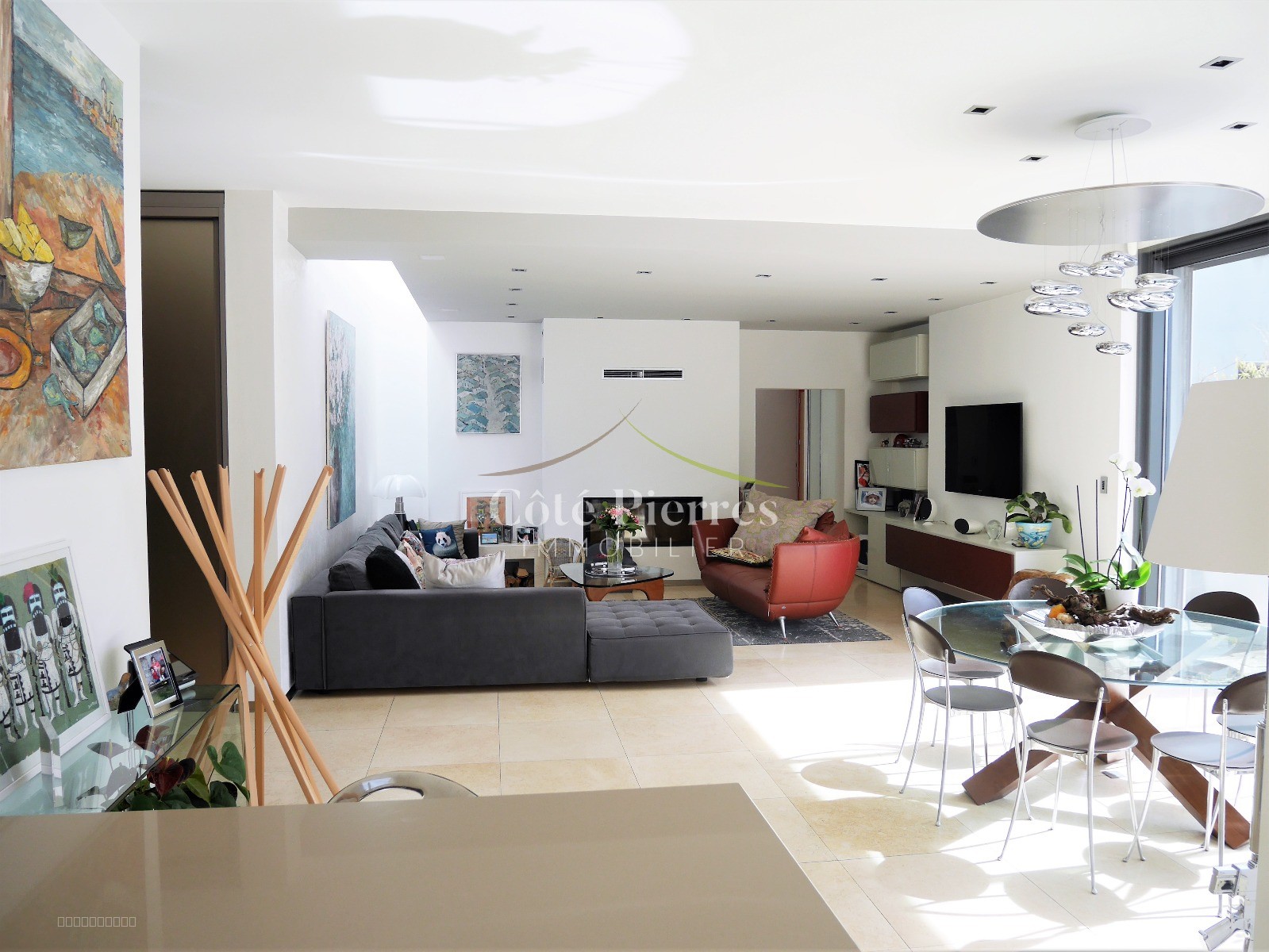 Villa à vendre à Nimes, 65 m², 6 pièces – photo 2 sur 12