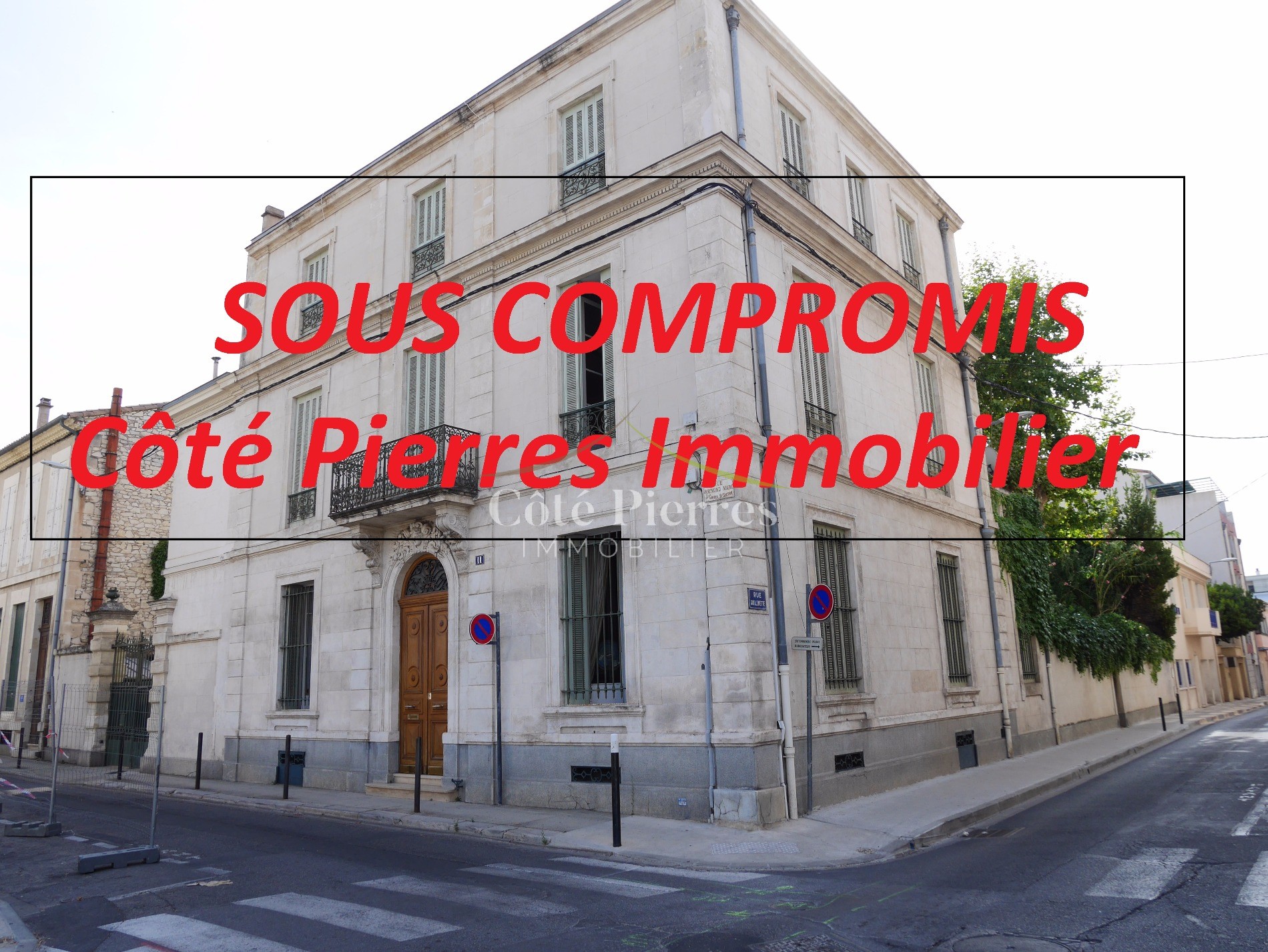 Bien immobilier à vendre à Nimes, 750 m², 10 pièces – photo 1 sur 11
