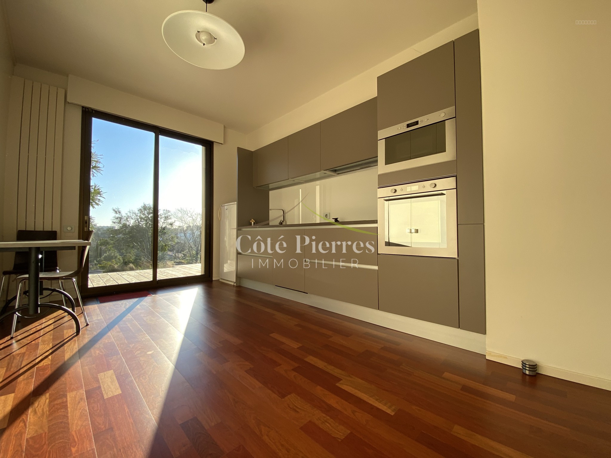 VENDU par Côté pierres immobilier - Nîmes tour magne — photo 3