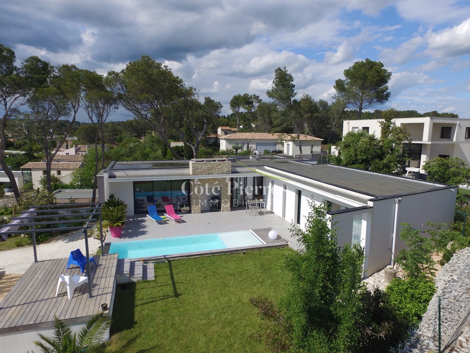 Villa à vendre à Nimes, 55,44 m², 5 pièces – photo 1 sur 5