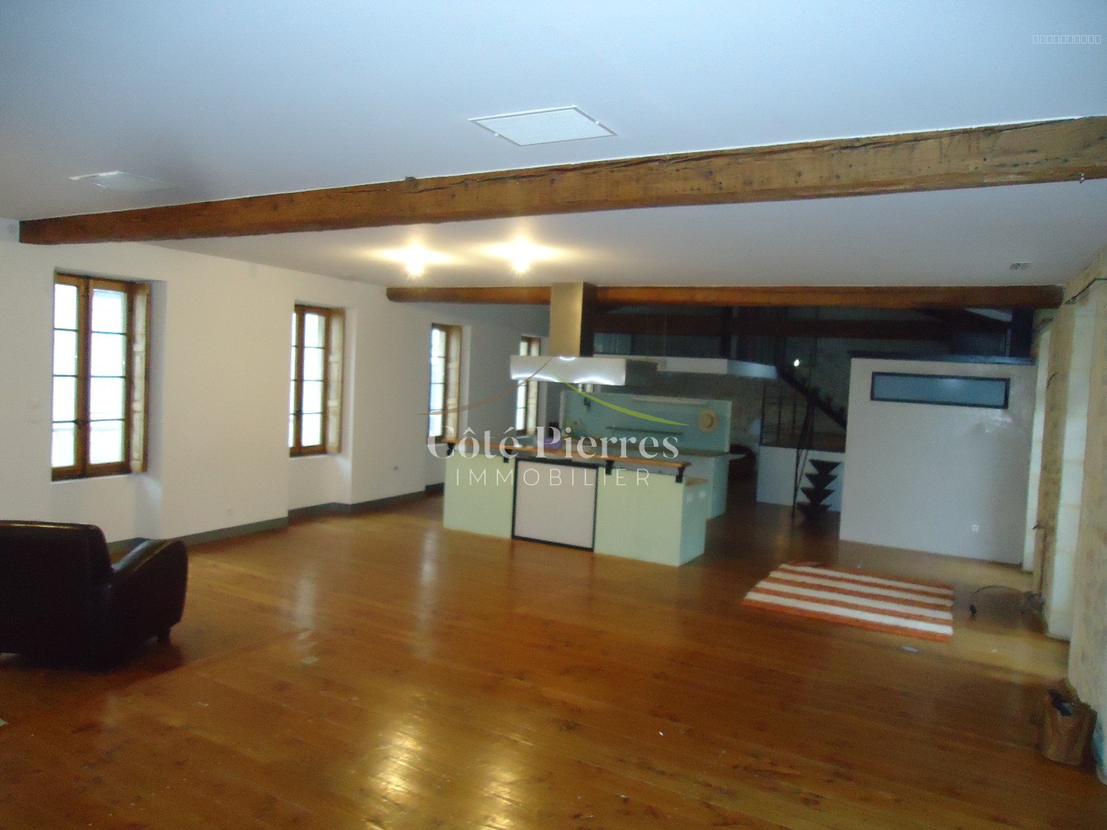 Appartement à vendre à Nimes, 200 m², 3 pièces – photo 3 sur 7