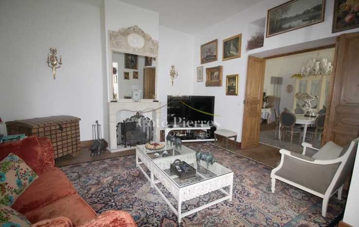 Villa à vendre à Nimes, 220 m², 5 pièces – photo 3 sur 4