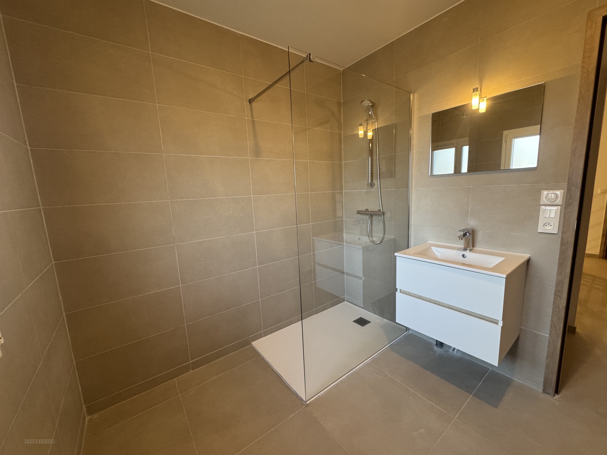 Maison T4 VALLIERES — photo 4