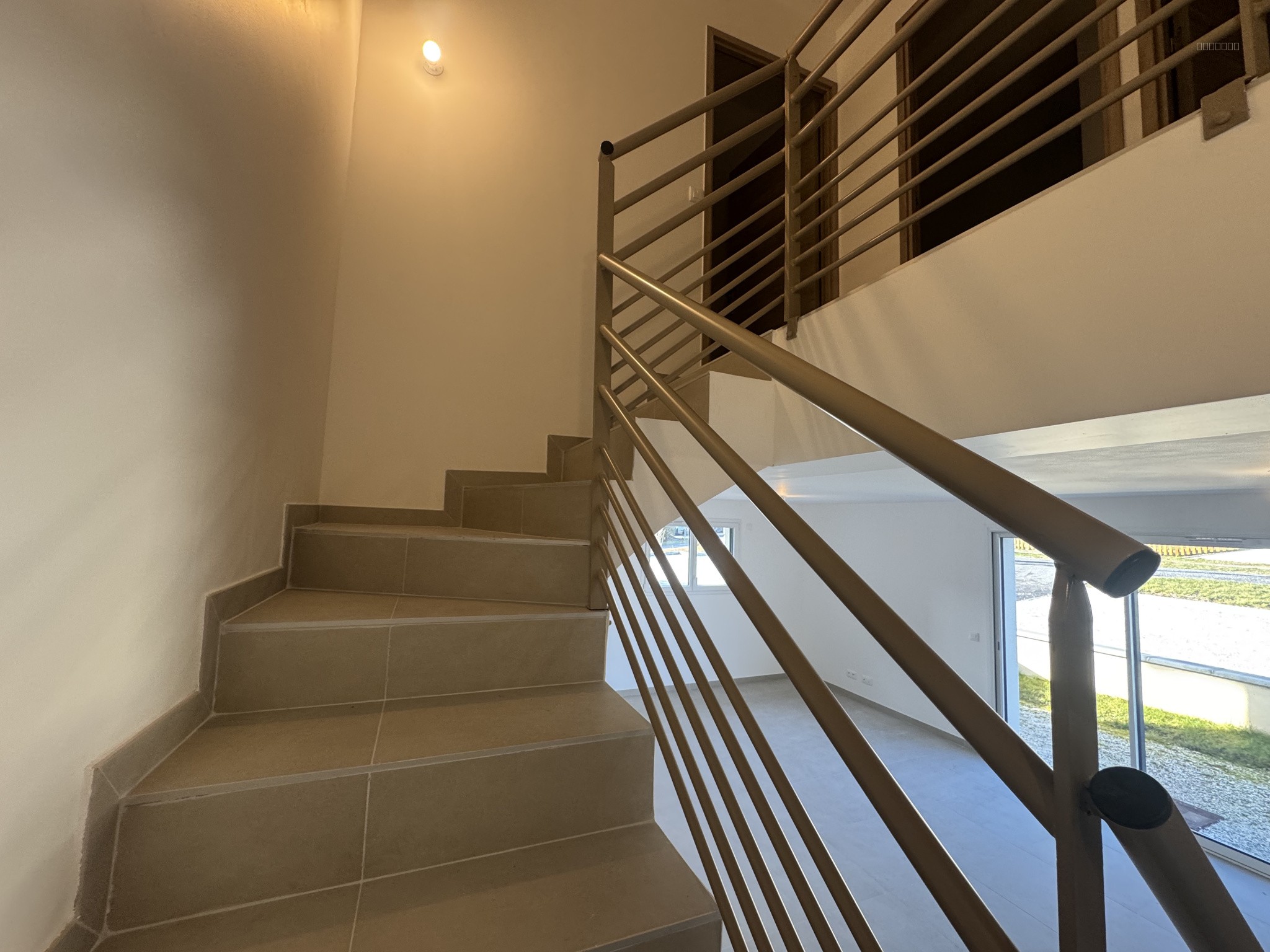 Maison T4 VALLIERES — photo 3