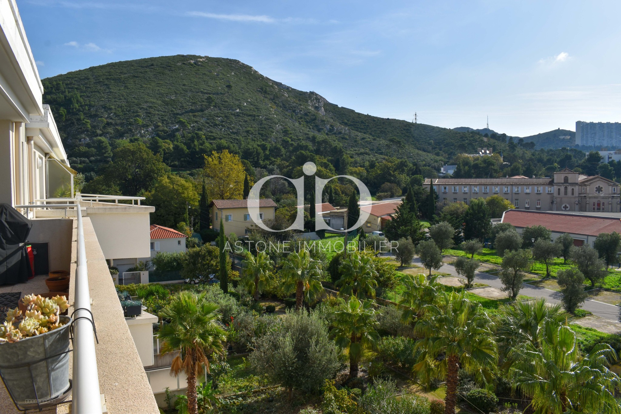 Bien immobilier à vendre à Marseille, 30 m², 4 pièces – photo 2 sur 9