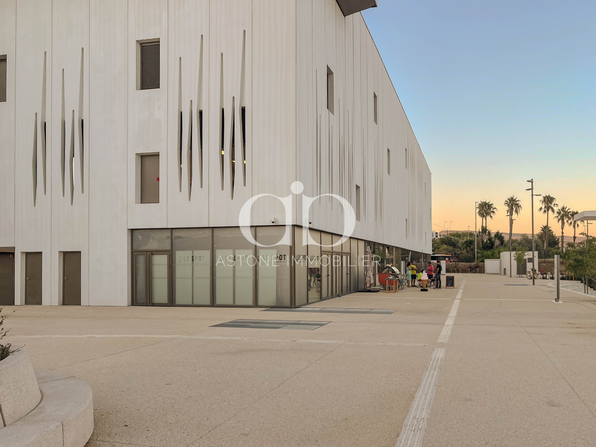 Bien immobilier à vendre à La ciotat, 292 m² – photo 1 sur 8