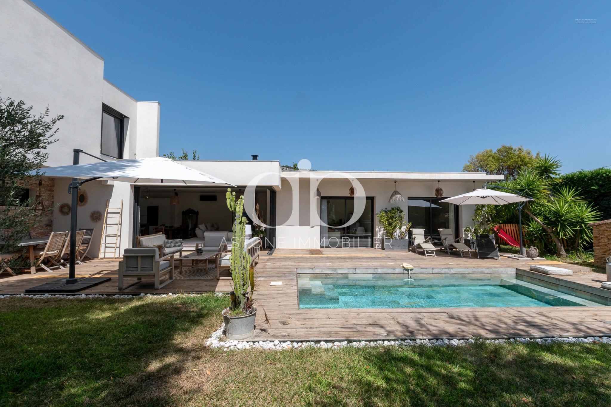 CASSIS - VILLA CONTEMPORAINE AU CALME — photo 5