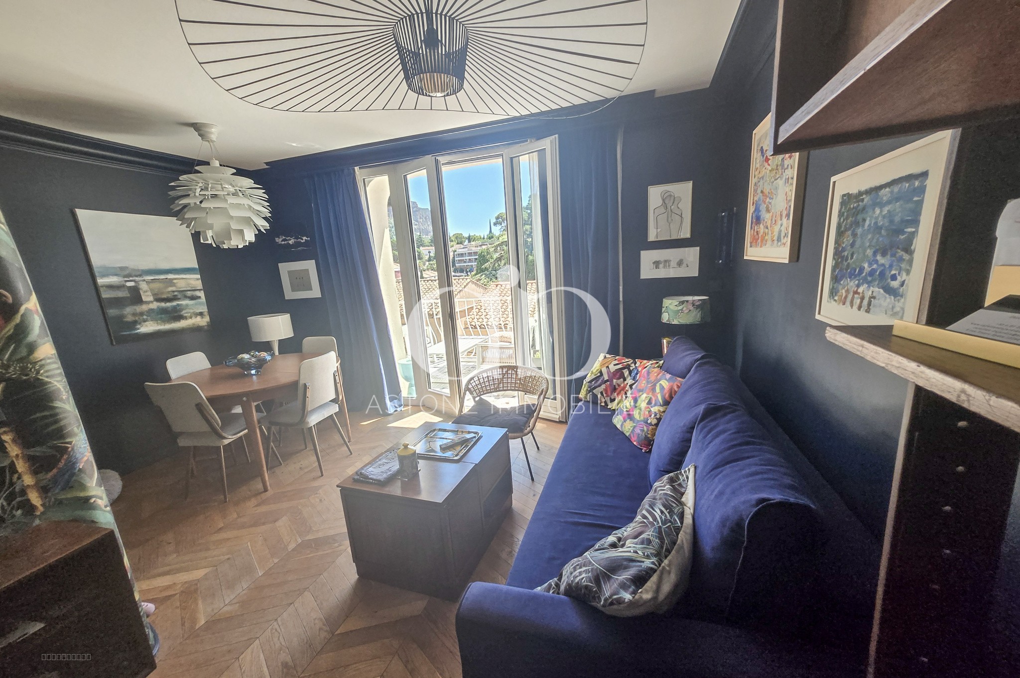 Type 2 - hyper centre - Cassis — photo 14