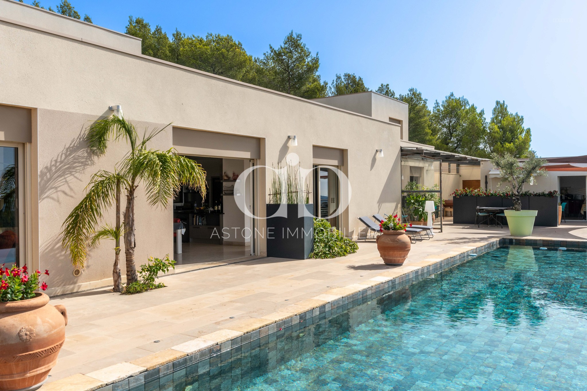 Maison à vendre à Ollioules, 350 m², 7 pièces – photo 3 sur 20