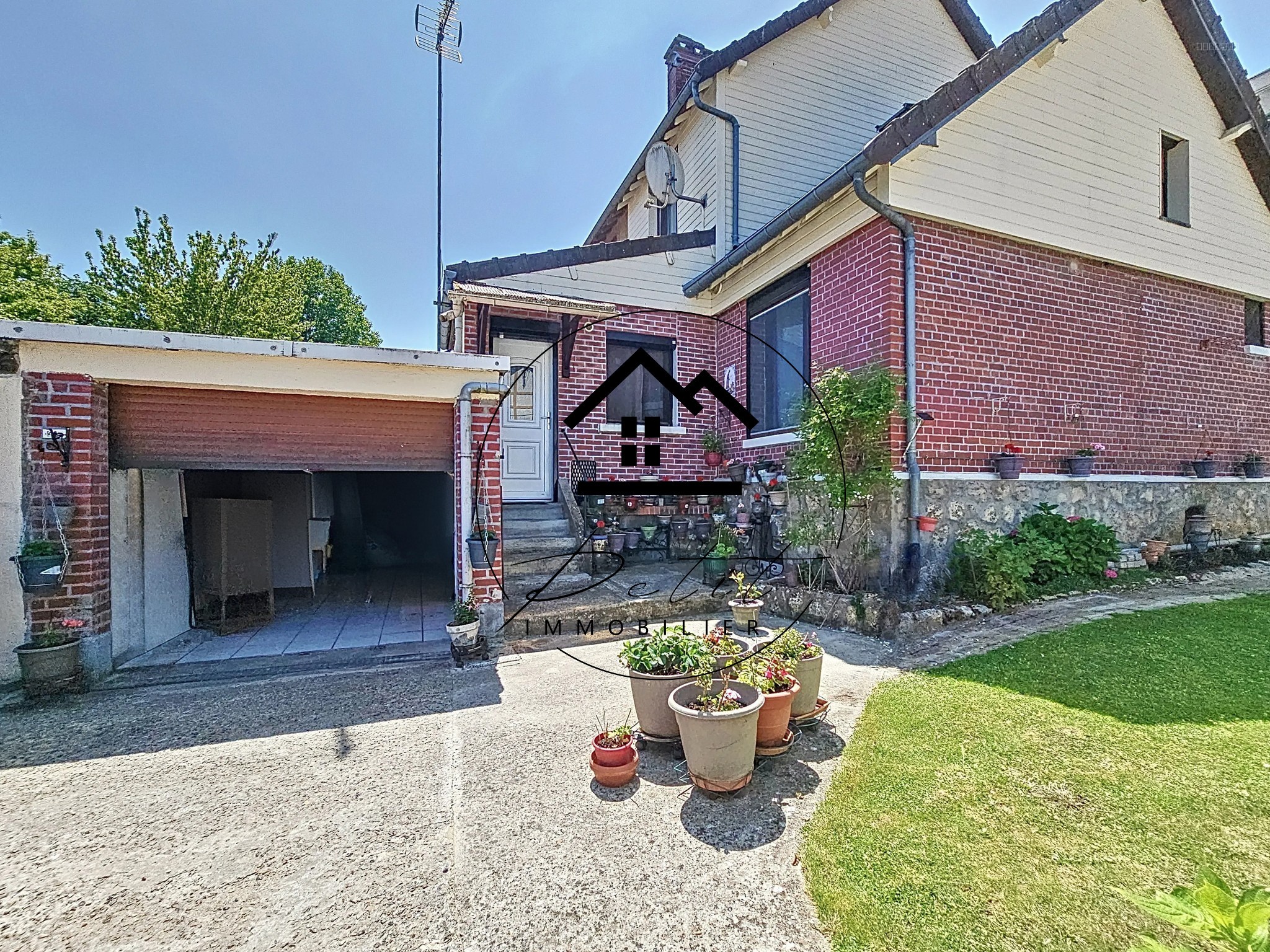 Maison à vendre à Clermont, 370 m², 4 pièces – photo 3 sur 15