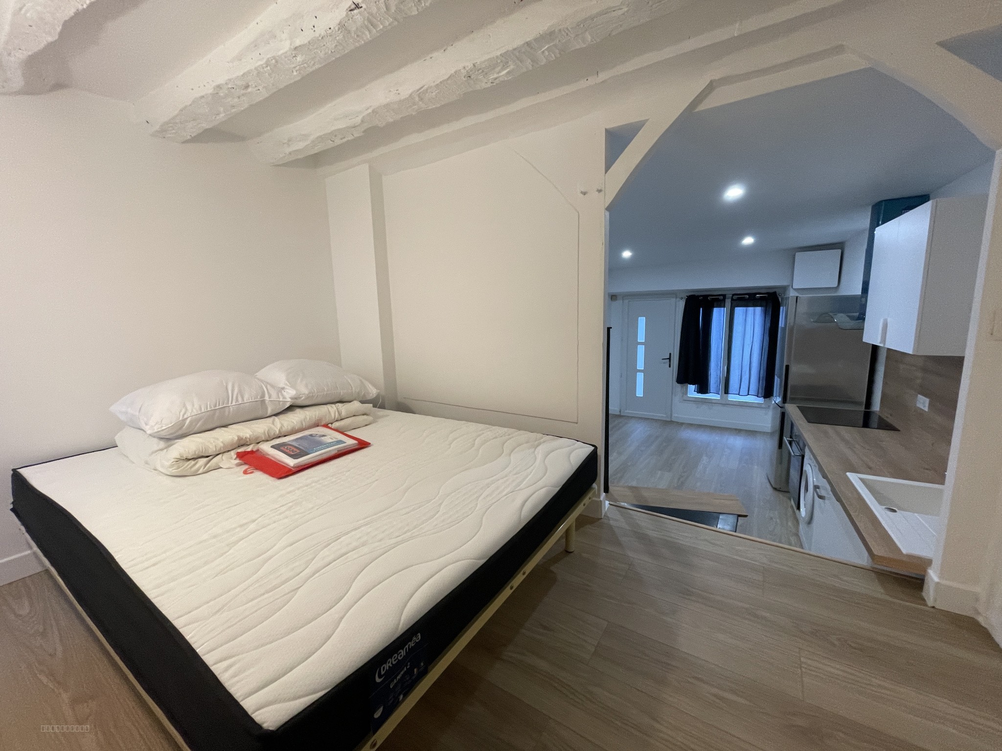 Appartement à vendre à Linas, 27 m², 1 pièce – photo 2 sur 10