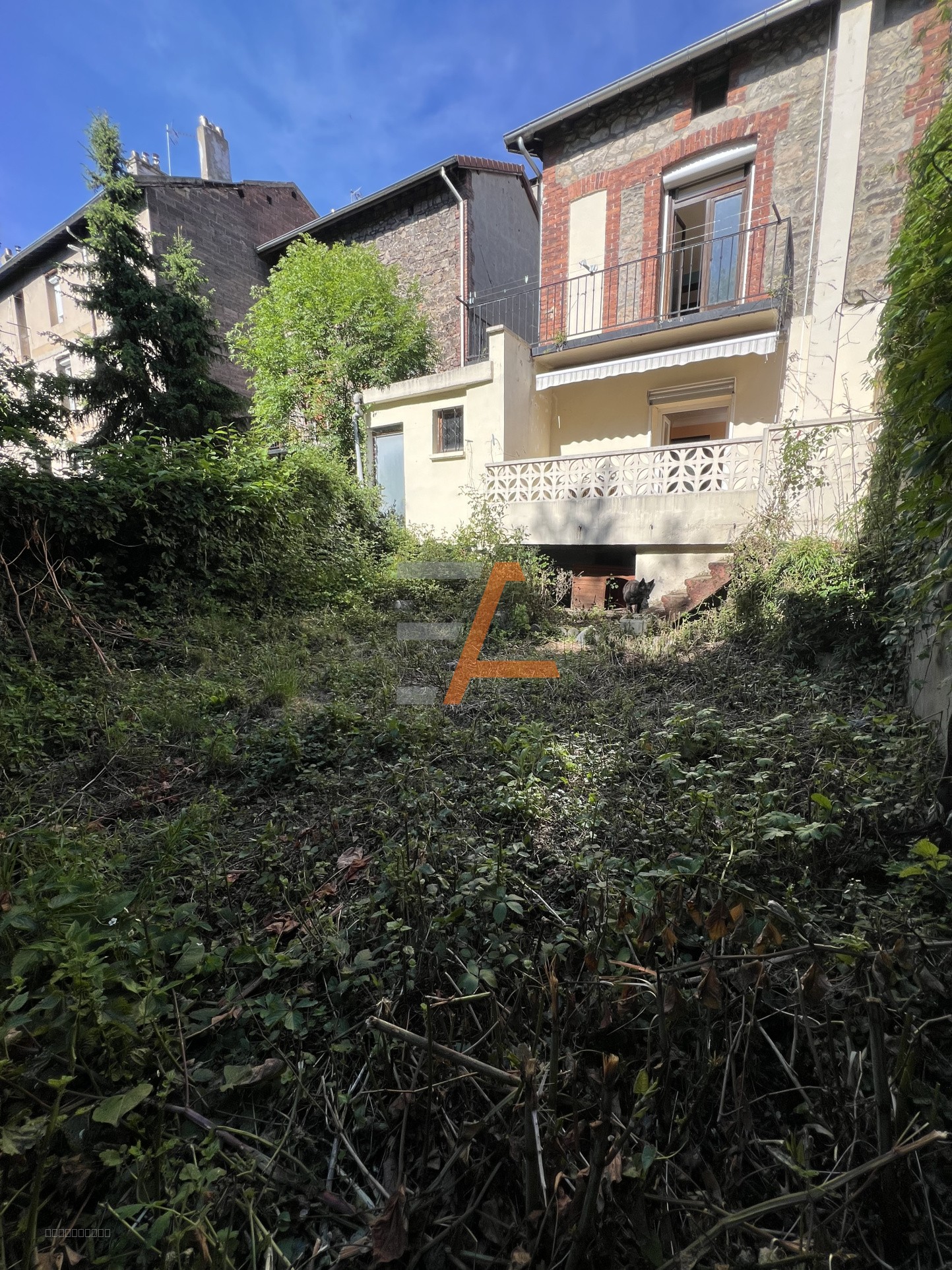 Maison de ville T4 avec terrain, terrasse et garage — photo 10