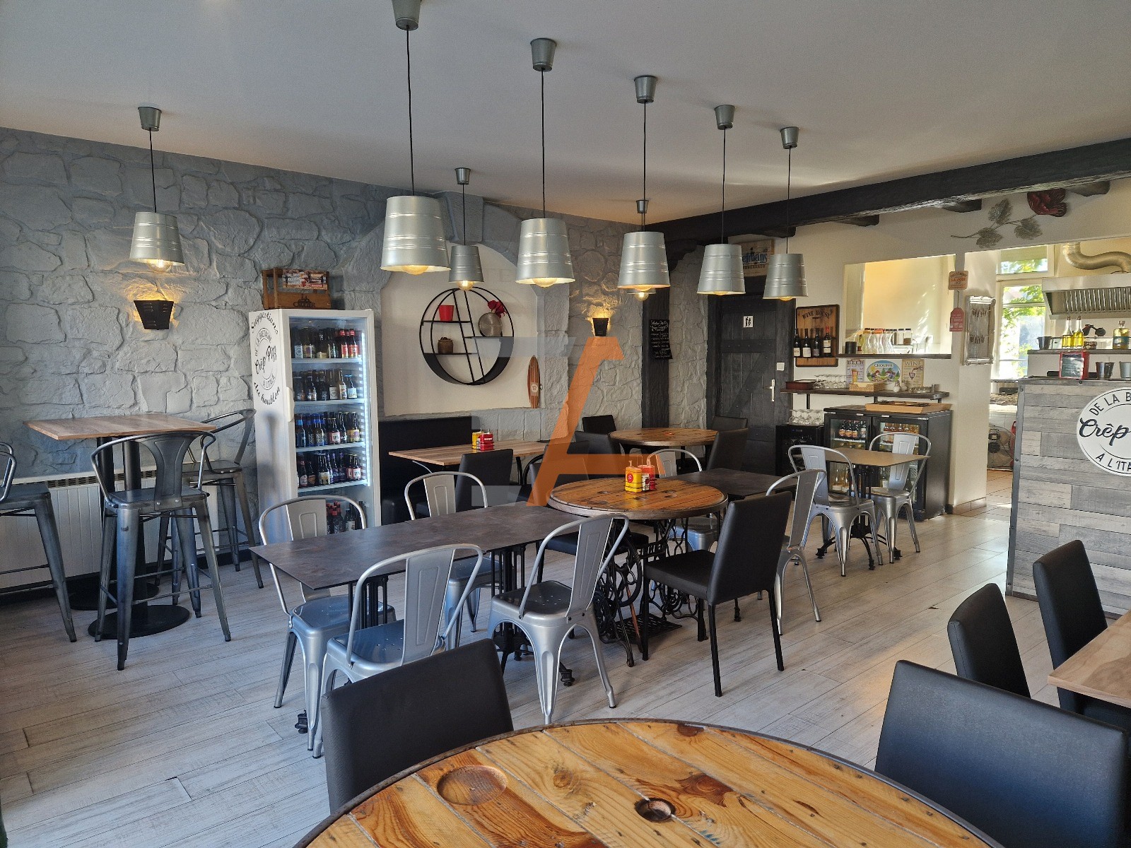 Fonds de commerce à vendre à Retournac, 68 m² – photo 2 sur 9