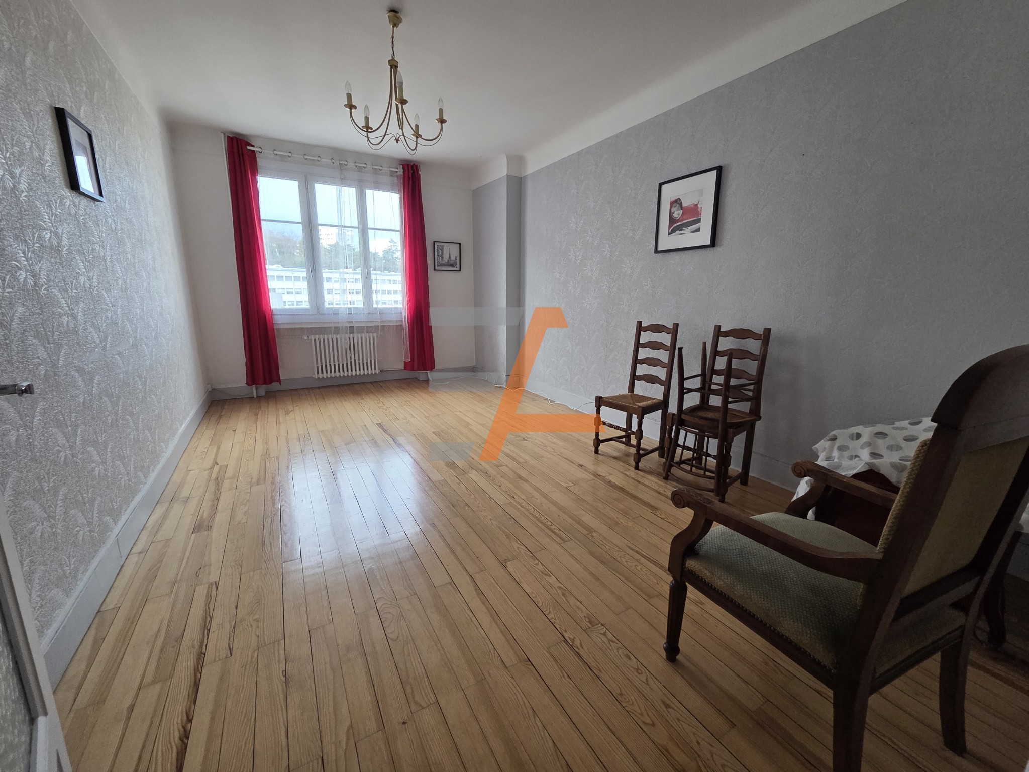 Appartement à vendre à St etienne, 64,5 m², 2 pièces – photo 2 sur 10