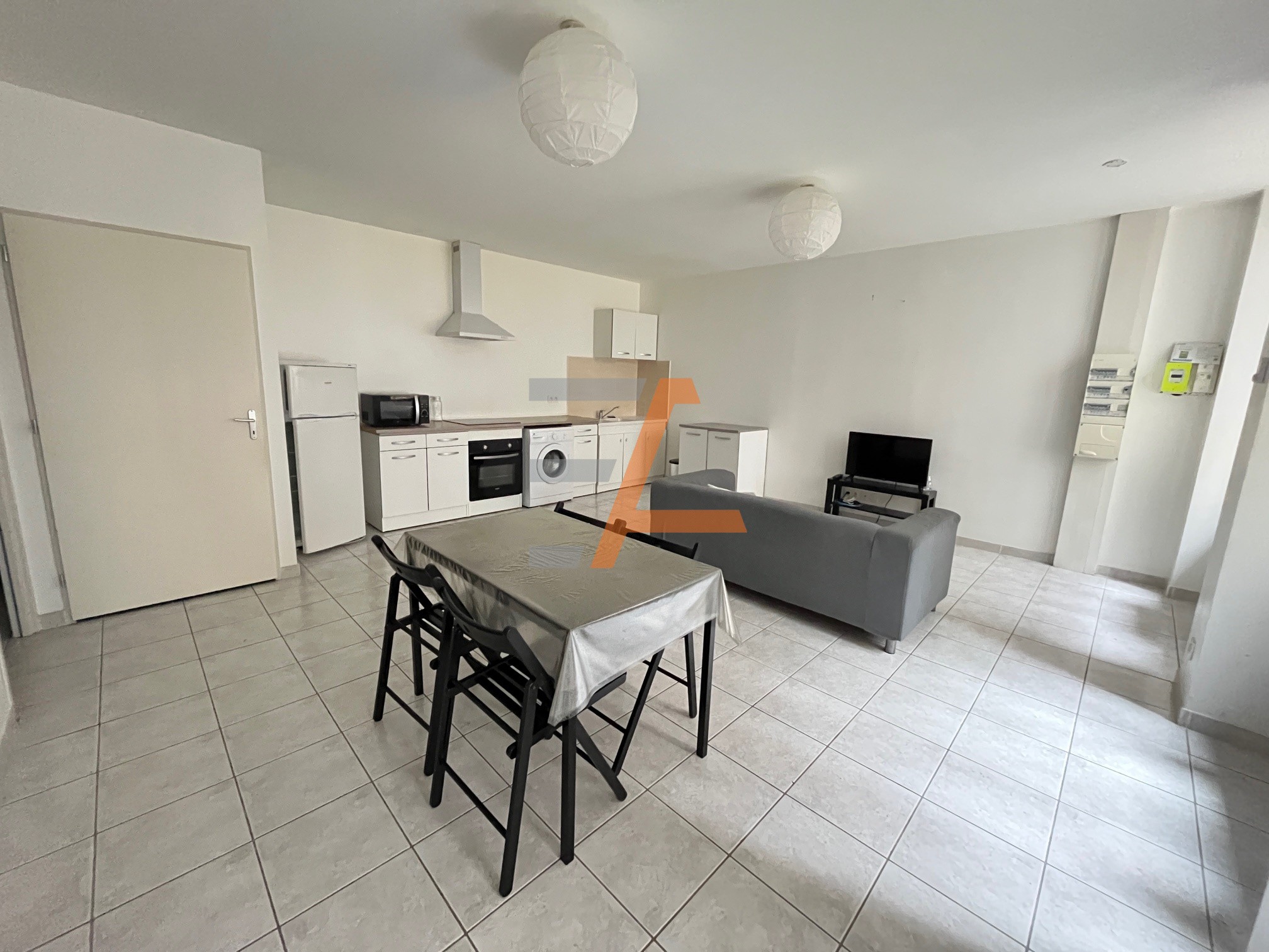 Appartement à vendre à St etienne, 47 m², 2 pièces – photo 2 sur 10